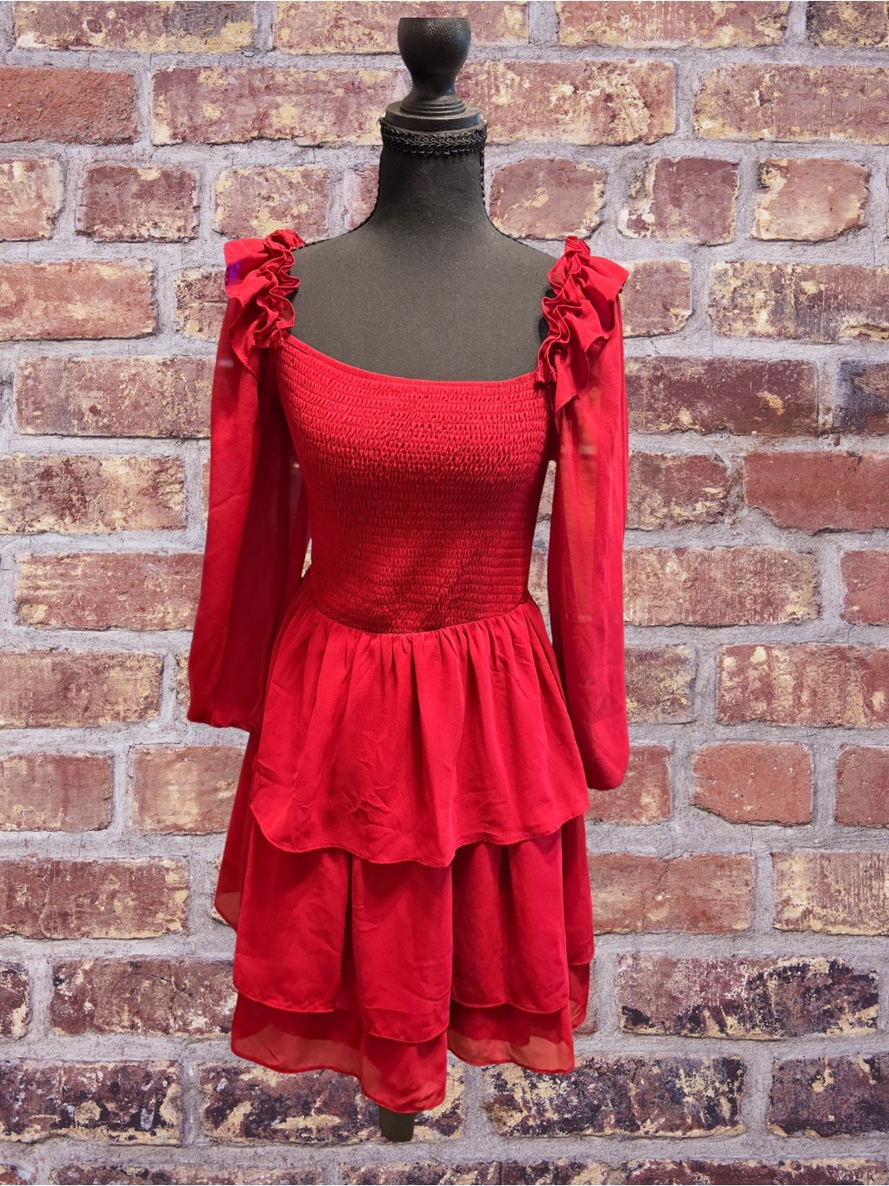 Elegant Red Ruffle-Tier Long Sleeve Dress